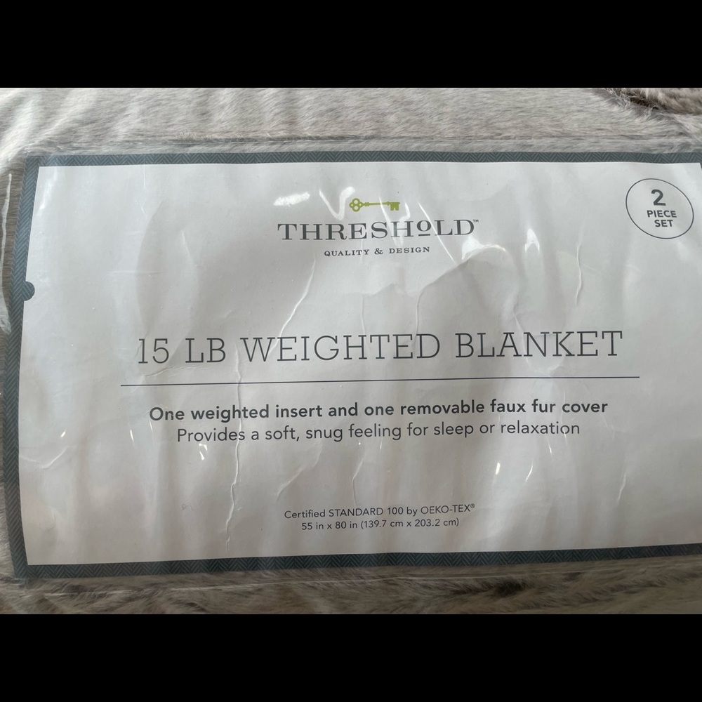 THRESHOLD 15lbs Faux Fur Weighted Blanket